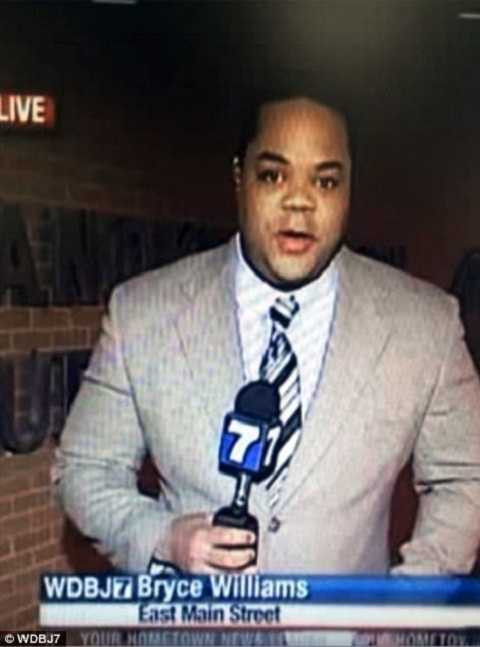 Vester Lee Flanagan II lấy tên Bryce Williams khi còn là phóng viên của đài WDBJ Vester Lee Flanagan II lấy tên Bryce Williams khi còn là phóng viên của đài WDBJ