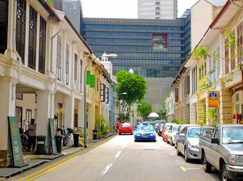 Một khu Shophouse điển hình tại Singapore. Nguồn: Shutterstock Một khu Shophouse điển hình tại Singapore. Nguồn: Shutterstock