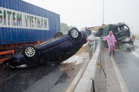 Hiện trường vụ tai nạn - Ảnh: Tấn Lực Hiện trường vụ tai nạn - Ảnh: Tấn Lực