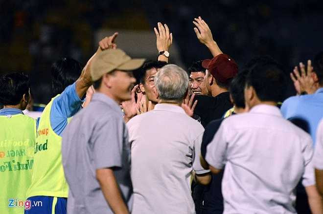 Ở trận đấu này, các cầu thủ HAGL đã thi đấu tốt trước CLB Đồng Nai, chiến thắng quan trọng giúp thầy trò tân HLV Nguyễn Quốc Tuấn rộng cửa trụ hạng.