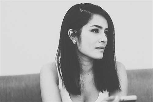 Sau hơn 15 năm theo nghề, những đóng góp của Kiều Thanh cũng đã được ghi nhận. Ngày 2.9 sắp tới, cô sẽ được trao tặng danh hiệu Nghệ sĩ ưu tú. (Nguồn: Dân Việt)