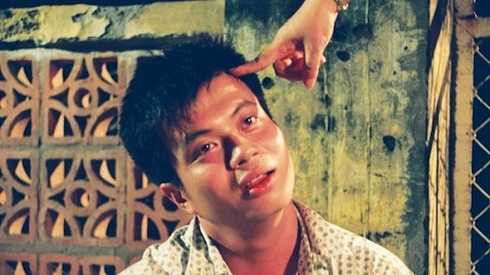 Vai diễn Văn của Bá Anh trở nên điên loạn sau khi nghiện ma túy.