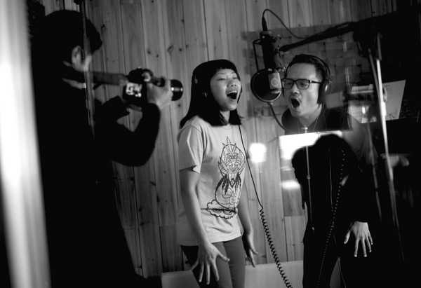 Hà Trần là nghệ sĩ đầu tiên đưa âm nhạc vào đồ hoạ tương tác kỹ thuật số với game âm nhạc Bản nguyên journey.