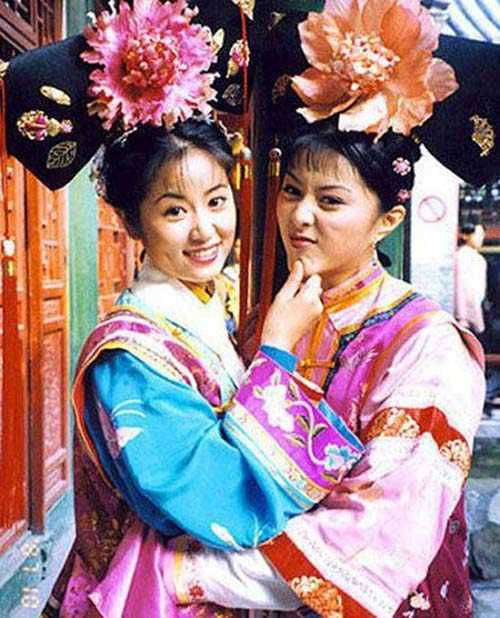 Phạm Băng Băng và Lâm Tâm Như trong Hoàn Châu Cách Cách.