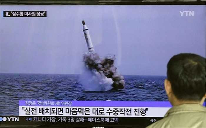 Ngay sau khi cuộc tập trận chung Mỹ - Hàn kết thúc vào ngày 24/4, Triều Tiên tiếp tục thử nghiệm một tên lửa trên vùng biển nước này. Hàn Quốc lập tức có những cảnh báo tới người láng giềng và coi hành động này thực sự là mối đe dọa an ninh quốc tế, đồng thời bày tỏ lo ngại Triều Tiên sẽ phát triển cả một hệ thống tên lửa trong vòng 2 – 3 năm