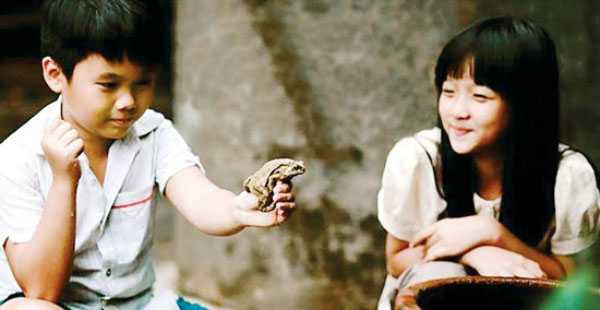 Tôi thấy hoa vàng trên cỏ xanh"