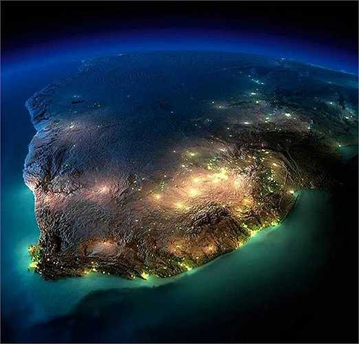 Phía Nam châu Phi về đêm