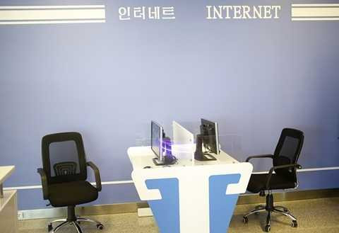 Hình ảnh phòng internet bỏ trống tại nhà ga mới của sân bay Bình Nhưỡng Hình ảnh phòng internet bỏ trống tại nhà ga mới của sân bay Bình Nhưỡng