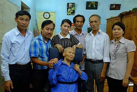 Nước mắt, ngày trở về, liệt sĩ, gần 50 năm, lưu lạc, Đà Nẵng