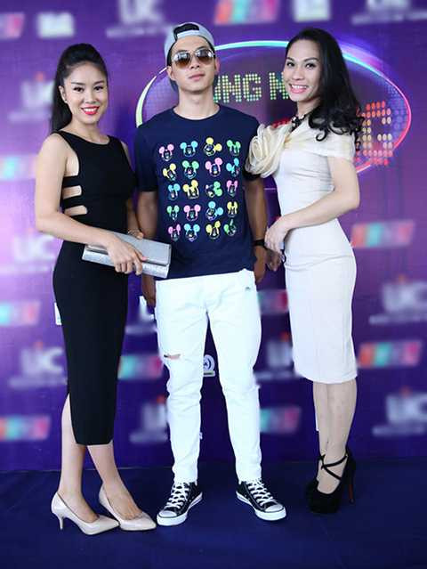 Bà mẹ một con Lê Phương khoe vóc dáng thon gọn và ngày càng trẻ trung hơn sau sóng gió hôn nhân. Nữ diễn viên sẽ đồng hành cùng chương trình này trong vai trò là thành viên của đội chơi, gồm 3 thành viên là Lê Phương, diễn viên Anh Tú và biên đạo múa Lê Hải. So với các đội khác thì đội của Lê Phương có lợi thế hơn khi 3 thành viên có thế mạnh ở cả lĩnh vực ca hát, diễn xuất và múa.