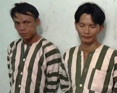 Đối tượng Nhựt (trái) và Thành tại cơ quan công an. Đối tượng Nhựt (trái) và Thành tại cơ quan công an.