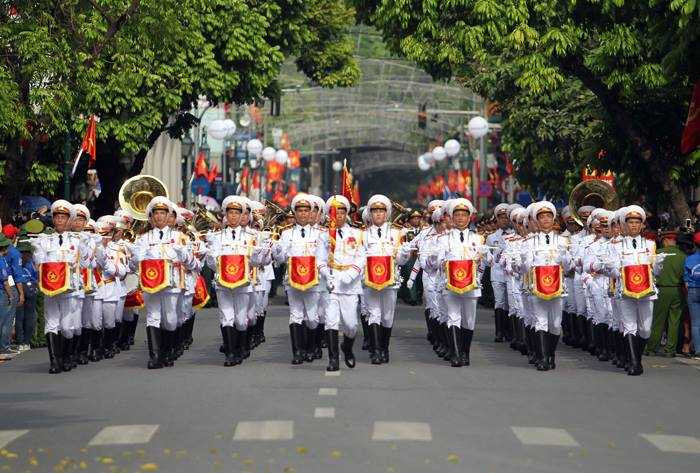 Trực tiếp: Diễu binh, diễu hành hoành tráng mừng 70 năm Quốc khánh