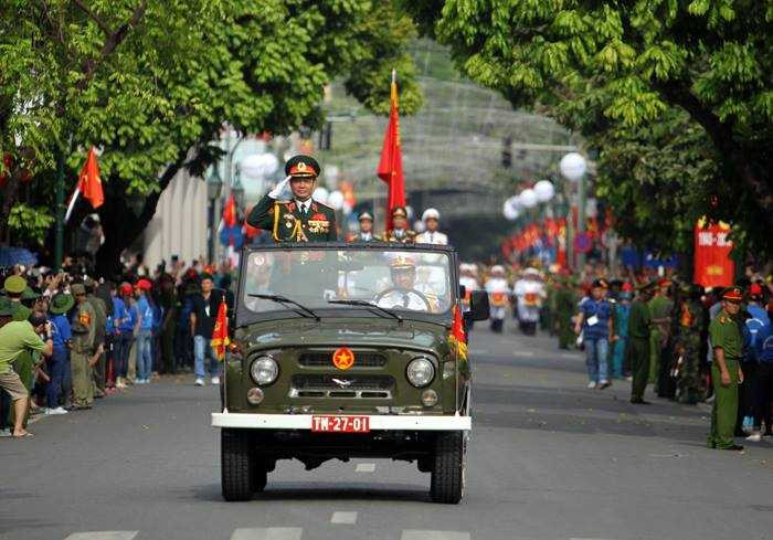 Trực tiếp: Diễu binh, diễu hành hoành tráng mừng 70 năm Quốc khánh