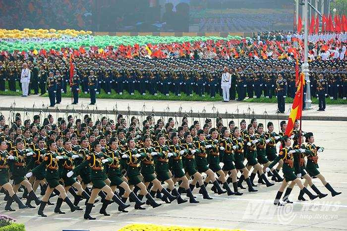 Các khối diễu hành lực lượng vũ trang 