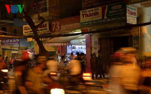 Đường đông gây khó khăn cho lực lượng chữa cháy tiếp cận đám cháy. Đường đông gây khó khăn cho lực lượng chữa cháy tiếp cận đám cháy.