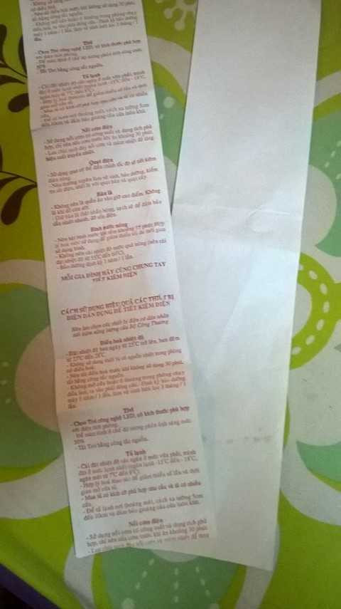 Mặt sau không có gì của hóa đơn giả