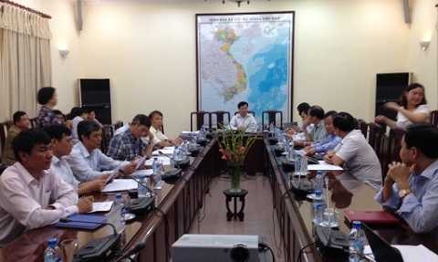 Quảng cảnh buổi họp sáng 3/9 (Ảnh: Người lao động)