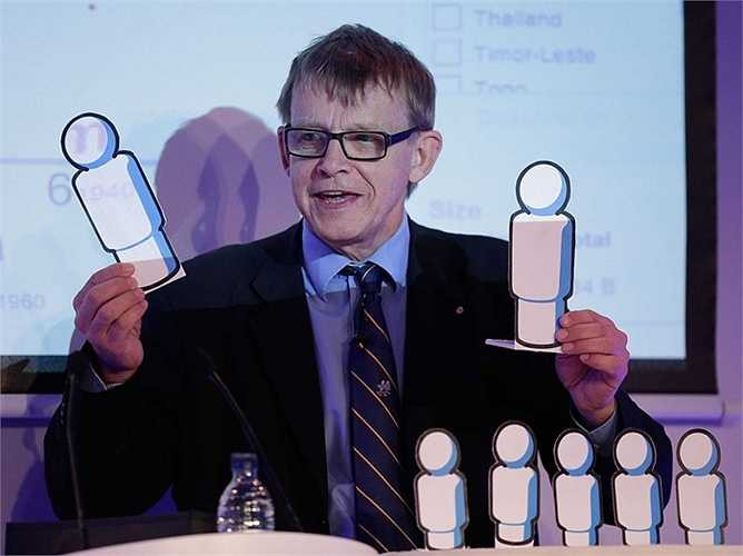 5. Nhà thống kê - Mức lương trung bình năm: 84.010 USD. Mô tả công việc: Sử dụng phương pháp thống kê để thu thập và phân tích dữ liệu, từ đó giải quyết các vấn đề thực tế trong kinh doanh, kỹ thuật, khoa học, hoặc các lĩnh vực khác. Yêu cầu: Thông thường cần phải có bằng tốt nghiệp đại học hoặc sau đại học.