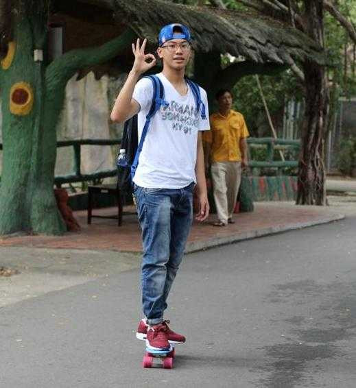 Hot boy, hot girl Việt xúc động trước ngày khai giảng năm học mới