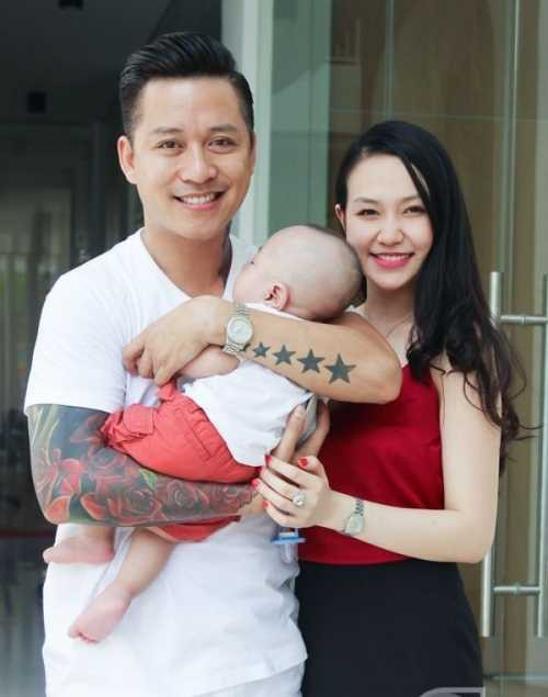 Tuấn Hưng vướng scandal hôn nhân và nợ nần
