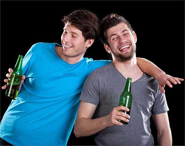 Thoát khỏi cơn say rượu: Mướp đắng có đặc tính chống nhiễm độc nên nó là lựa chọn tuyệt vời để giải rượu. 