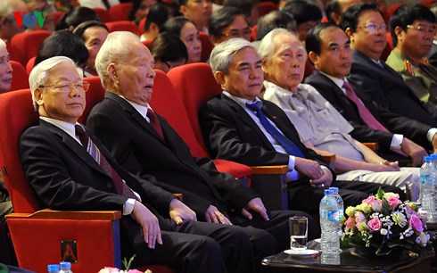 Tổng Bí thư Nguyễn Phú Trọng, Nguyên Chủ tịch nước Lê Đức Anh...