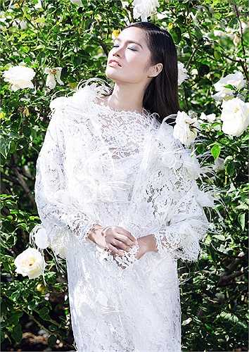 Janine Tugonon là Miss Philippines Universe 2012 và là đại diện Philippines tham dự Miss Universe 2012 được tổ chức tại Las Vegas, Mỹ. Trong cuộc thi Janine chiến thắng với danh hiệu á hậu 1 của Miss Universe 2012.