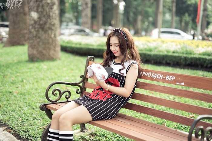 Thanh Thanh sinh ngày 11/9/1995 tại Thành phố Hồ Chí Minh.