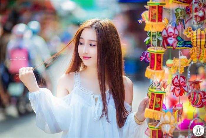 Cô bạn còn có sở thích tìm hiểu về mỹ phẩm.