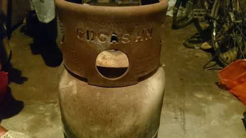 Bình gas có ký hiệu CDGASHN của Công ty gas Gia Định. 