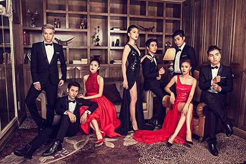 Ngoài sự tham gia của nhóm 365, Tấm Cám: Chuyện Chưa Kể còn có sự tham gia của diễn viên Ngô Thanh Vân trong vai dì ghẻ.