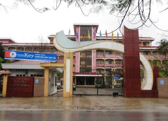 THPT chuyên Lam Sơn (Thanh Hóa) nơi có 4 học sinh không có trong danh sách trúng tuyển vẫn học tại trường