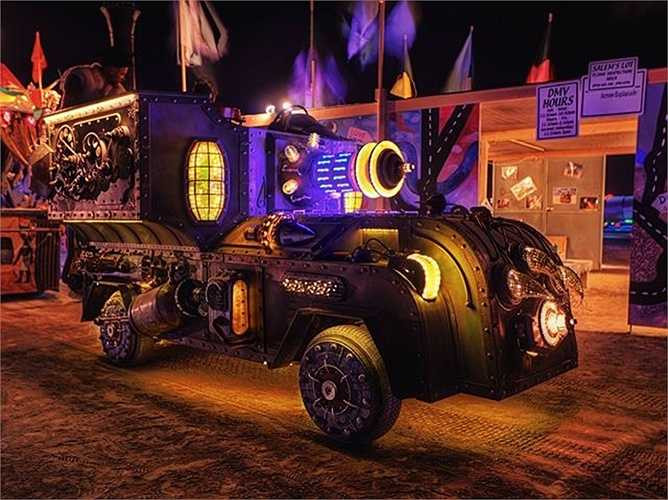 Không phủ nhận là rất nhiều chiếc xe xuất thân từ lễ hội này, trở thành ý tưởng cho các xe trong phim, hoặc trở thành nhân vật hoạt hình gây chú ý.