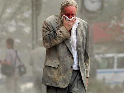 Khói bụi mù mịt bao phủ cả một vùng tại Manhattan