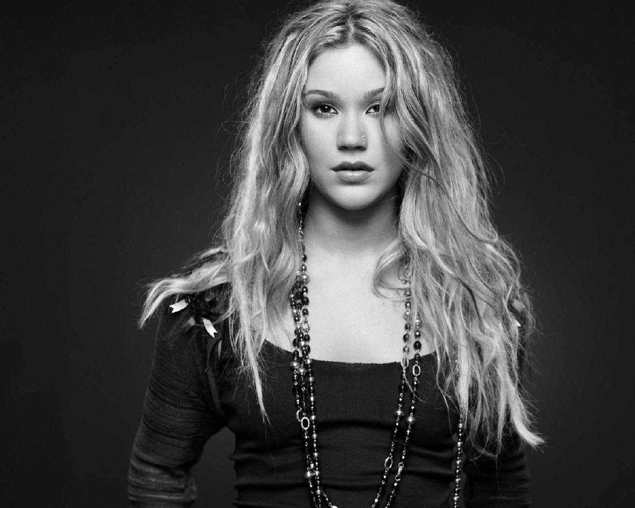'Nữ hoàng Soul/RnB' Joss Stone tại Monsoon 2015