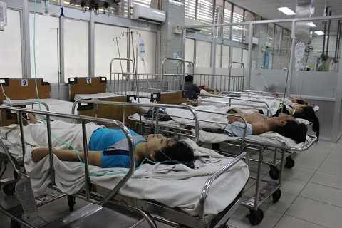 Các nạn nhân trong vụ tai nạn ở cầu vượt Cây Gõ đã qua cơn nguy kịch. Các nạn nhân trong vụ tai nạn ở cầu vượt Cây Gõ đã qua cơn nguy kịch.