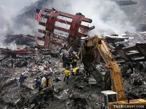 Phản ứng nhiệt nhôm (nano-thermite) là một phản ứng hóa học quan trọng để có thể phá hủy kết cấu của thép Phản ứng nhiệt nhôm (nano-thermite) là một phản ứng hóa học quan trọng để có thể phá hủy kết cấu của thép