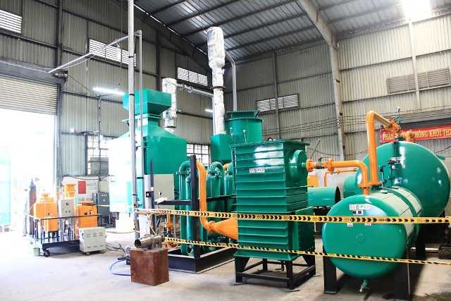 Chế tạo thành công máy đốt rác công suất lớn ở Việt Nam