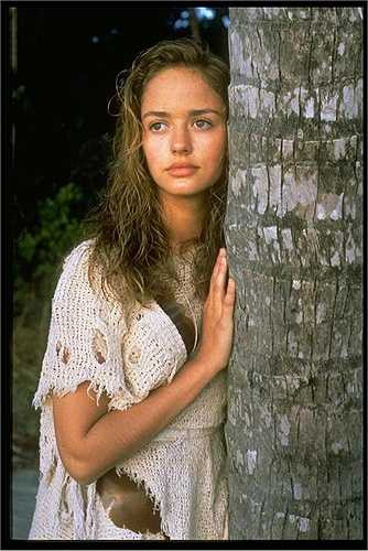 Cô gái đại dương là một trong những bộ phim truyền hình Australia nổi tiếng nhất ở Việt Nam thập niên 1990. Trải qua gần 20 năm, sự nghiệp, đời tư của dàn sao có nhiều sự thay đổi đáng kể. Marzena Godecki – Neri: Nhân vật chính – cô gái sống một mình ở hoang đảo tên Neri do nữ diễn viên sinh năm 1978 Marzena Godecki thể hiện. 