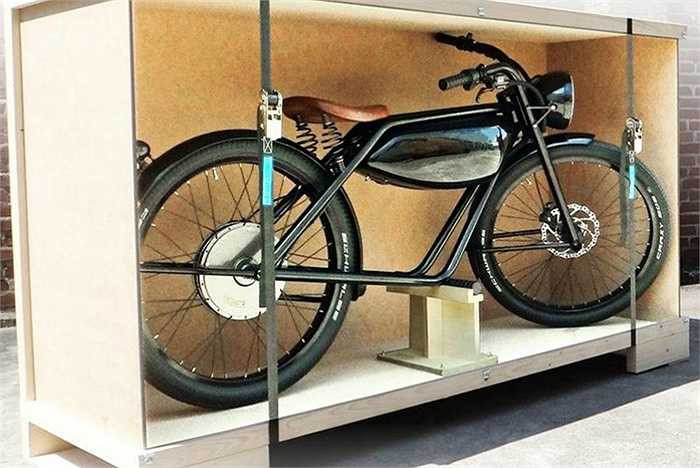 Ngay khi ra lò, mẫu xe điện này đã được bán ra tại châu Âu và xuất hiện ở nhiều thành phố như Amsterdam, Zurich, Brussels hay Dusseldorf.