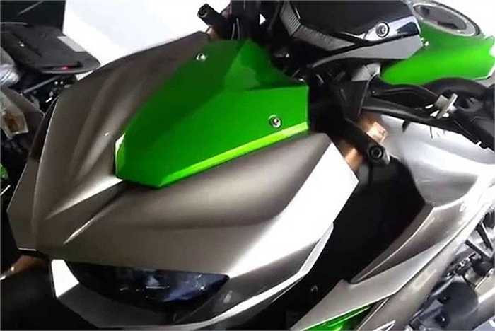 Z1000 là một trong những dòng xe môtô PKL được các biker Việt ưa chuộng bởi vẻ đẹp, sức mạnh và cả mức giá.