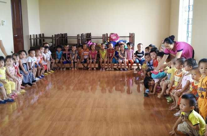 Trường Mầm non đóng cửa vì ô nhiễm thuốc trừ sâu