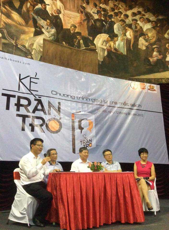 Buổi giao lưu ra mắt cuốn sách Kẻ trăn trở của TS Lương Hoài Nam