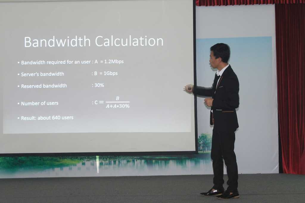 Nhóm bảo vệ đồ án đưa ra một giải pháp video online tích hợp tất cả trong một với nhiều tính năng cao cấp.