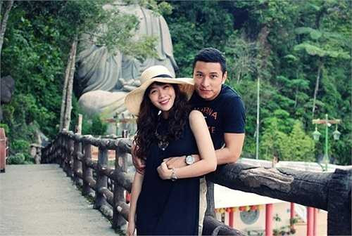 MC Diệp Chi của Rung chuông vàng nhận được hỗ trợ tích cực từ ông xã làm cùng ngành. Đó là MC Trung Kiên một thời từng dẫn chương trình SV 2012. Hiện tại Diệp Chi tiếp tục xuất hiện trên sóng truyền hình với vị trí MC trong khi Trung Kiên lui về phía sau ống kính.