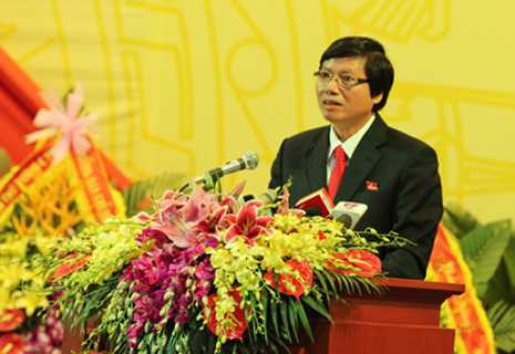 Đồng chí Trần Đăng Ninh, Phó Bí thư TT Tỉnh ủy trình bày tại Đại hội. Đồng chí Trần Đăng Ninh, Phó Bí thư TT Tỉnh ủy trình bày tại Đại hội.