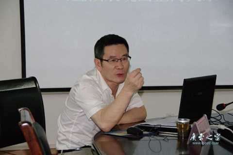 Dâm quan Thái Phúc Thuận bị tố đã quan hệ với nhiều nữ sinh chưa đến tuổi trưởng thành - Ảnh: Nam Phương đô thị báo Dâm quan Thái Phúc Thuận bị tố đã quan hệ với nhiều nữ sinh chưa đến tuổi trưởng thành - Ảnh: Nam Phương đô thị báo