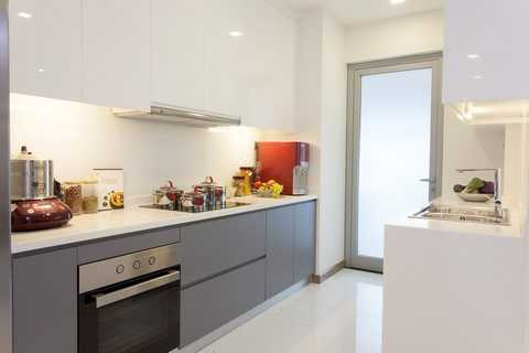 Không gian bếp thoáng đãng, tràn ngập ánh sáng và tinh tế sang trọng