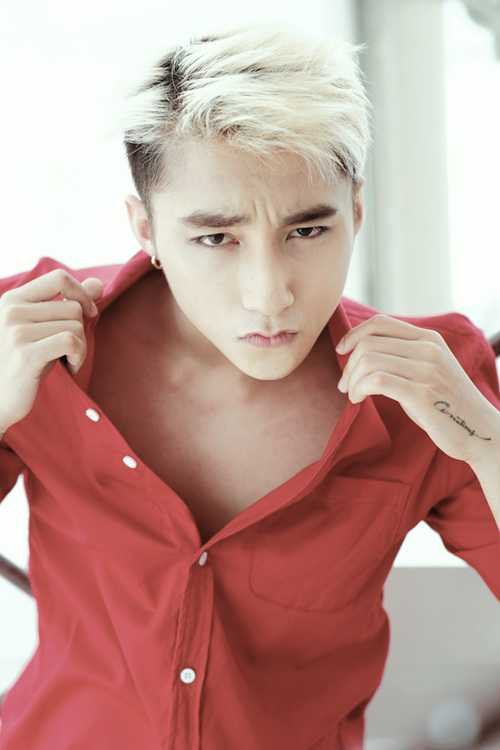 Sơn Tùng gây xôn xao bởi đoạn rap được cho là ngông cuồng, ngạo mạn trong đêm chung kết Giọng hát Việt 2015