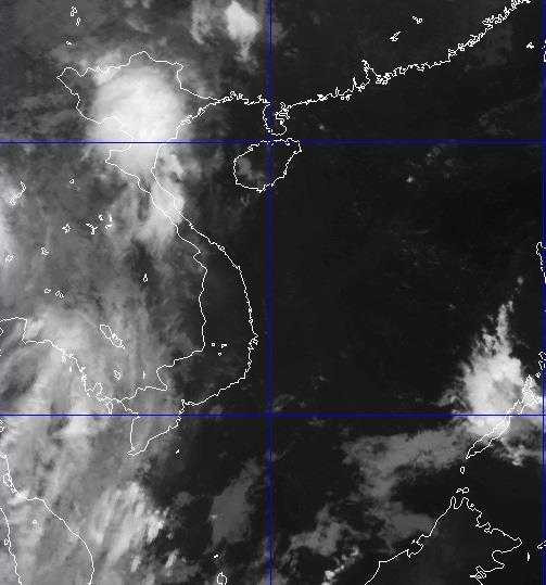 Đám mây đối lưu gây mưa lớn tại Hà Nội.